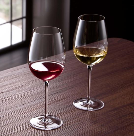 BPE-PTA Holiday Stem Glass